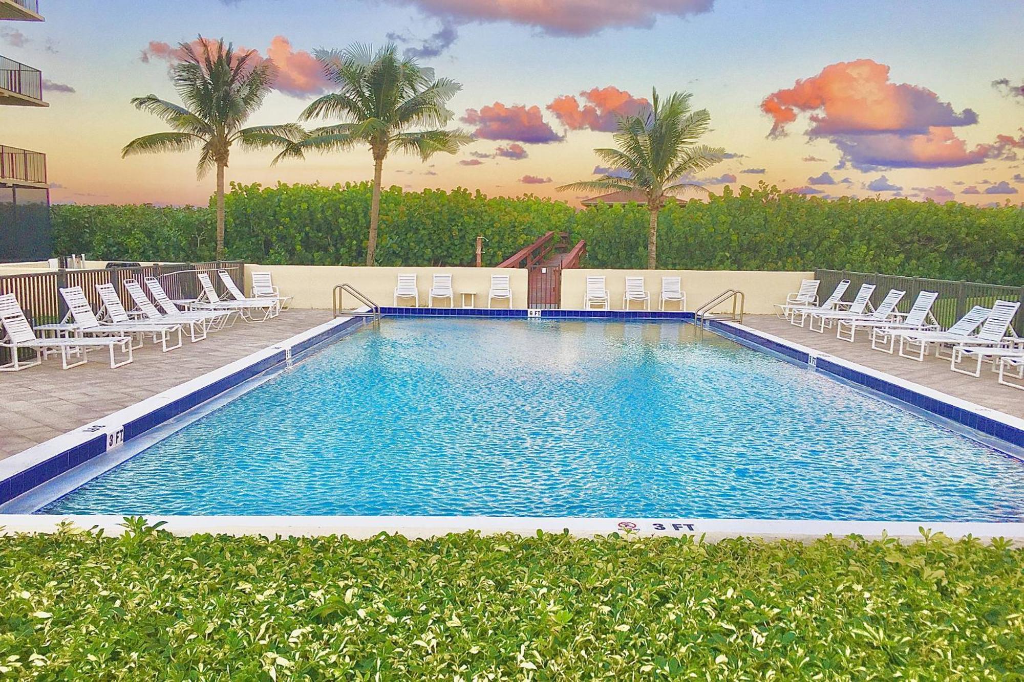 ג'נסן ביץ' Ocean Breeze Condo מראה חיצוני תמונה